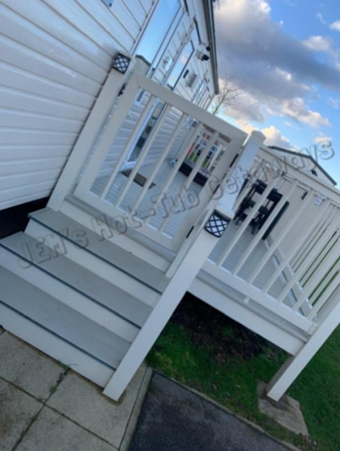 Jems Hot-Tub Getaways 8 Berth At Tattershall Lakes 외부 사진